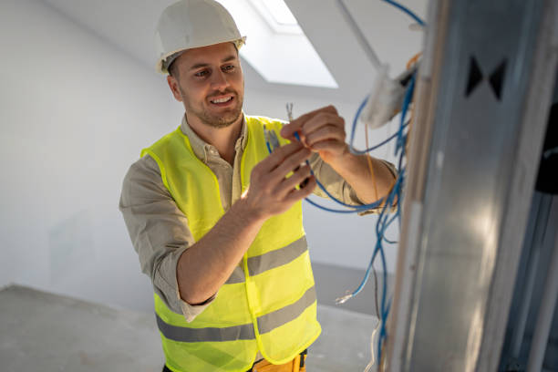 Best Commercial Electrician Services  in Lady Lake, FL